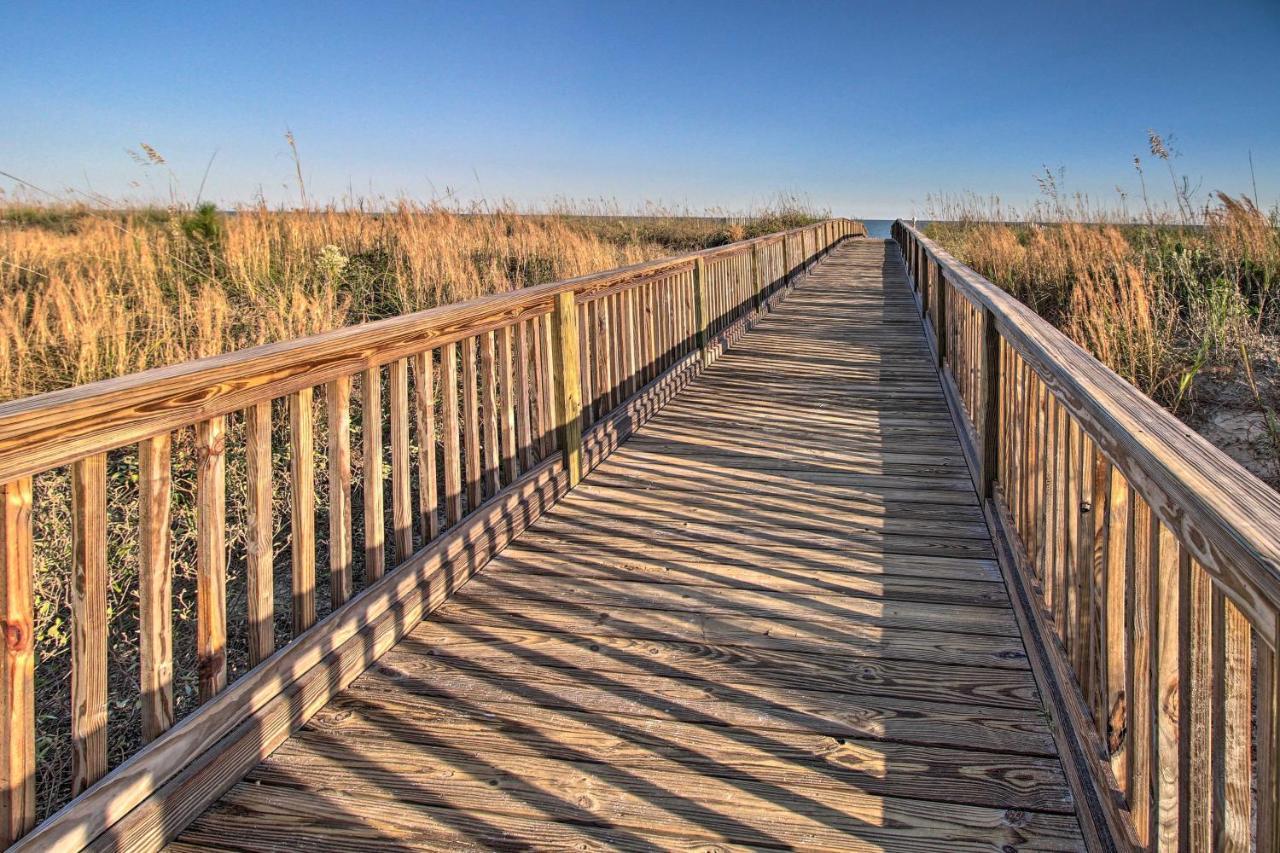 Apartment Hilton Head Ocean-view Steps To Beach! *
